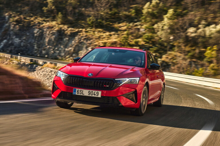 Autozeitung recomendó 5 neumáticos en la reciente prueba de neumáticos de verano 225/45 R18