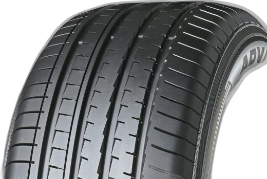 Yokohama Advan V61