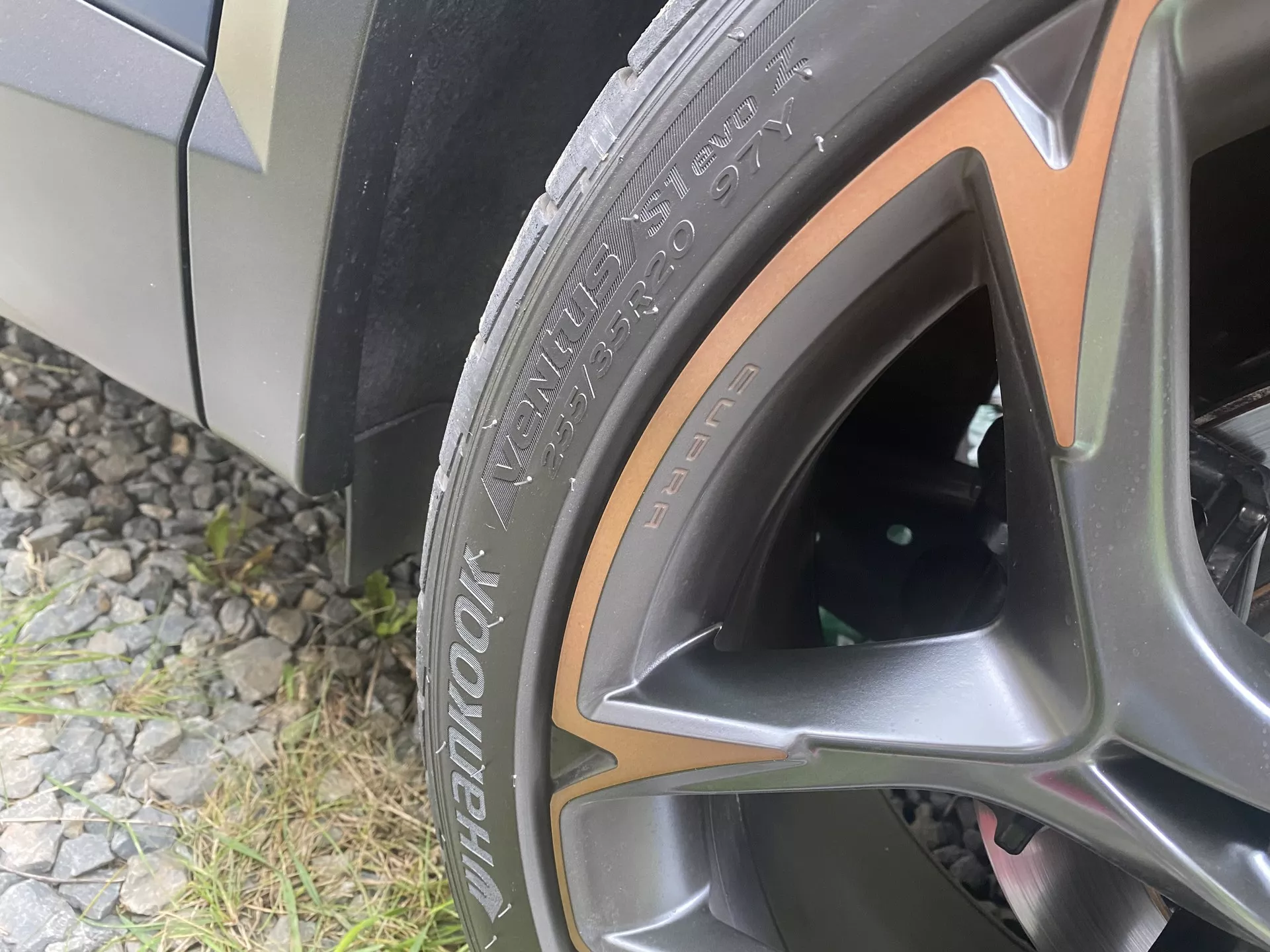 Hankook Ventus S1 evo Z K129 Imagen