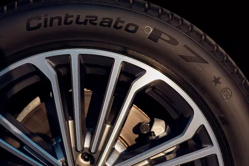Pirelli Cinturato P7 Miniatura 5760x3840